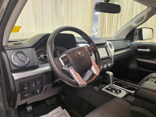 Used 2014 Toyota Tundra SR5 w/ SR5 Upgrade Package image 16