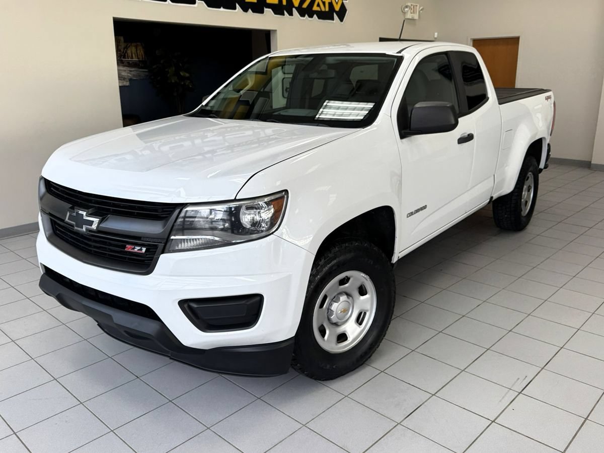 Used 2018 Chevrolet Colorado W/T w/ WT Convenience Package AWD/4WD image 1