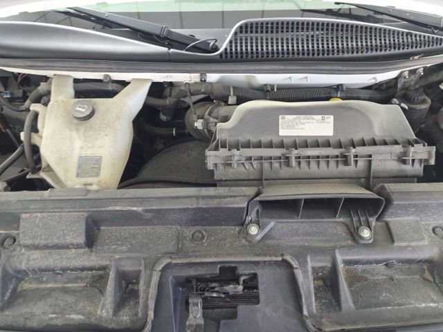 Used 2023 GMC Savana 2500 Extended image 15