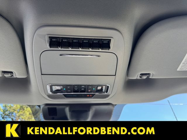 Used 2025 Ford F450 Lariat w/ FX4 Off-Road Package AWD/4WD image 25