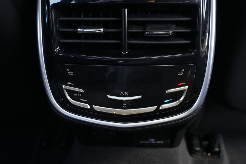 Used 2014 Cadillac XTS Premium AWD/4WD image 42