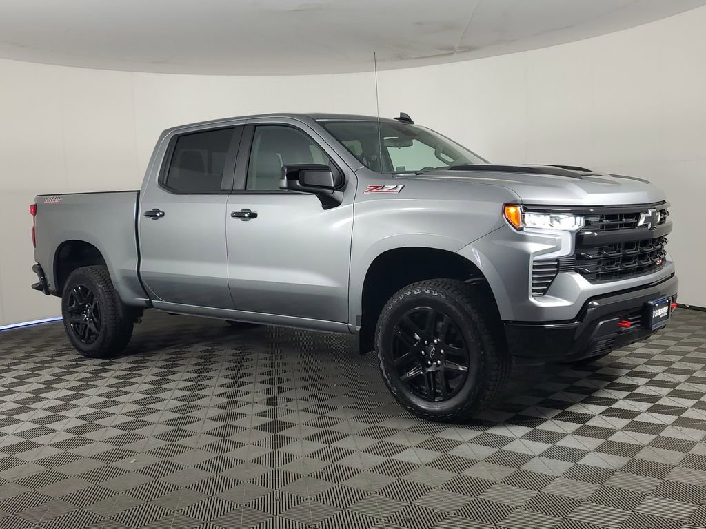 New 2026 Chevrolet Silverado 1500 LT Trail Boss w/ Convenience Package II AWD/4WD image 2