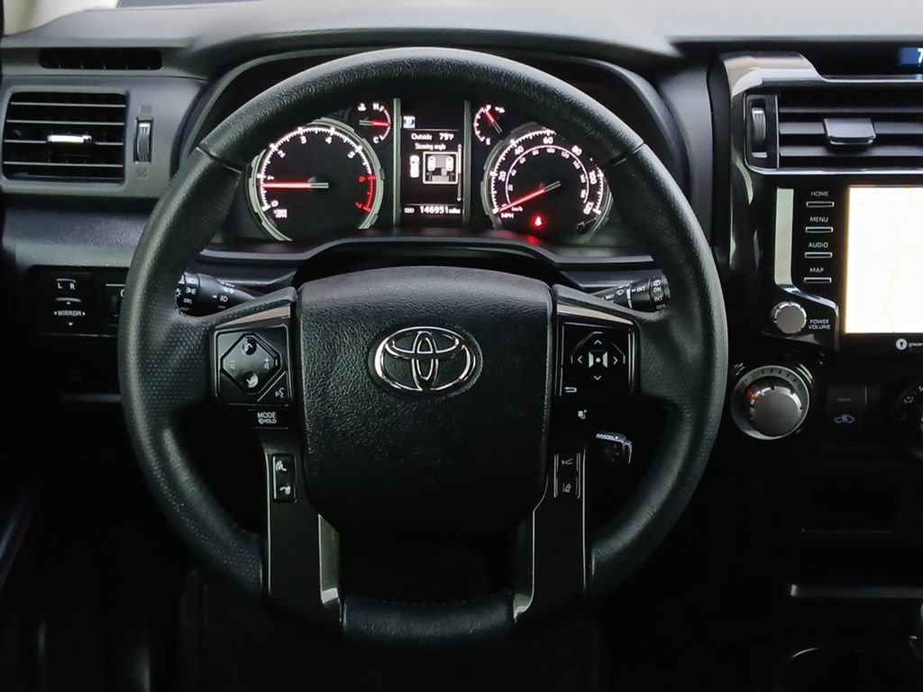 Used 2022 Toyota 4Runner TRD Off-Road Premium AWD/4WD image 21