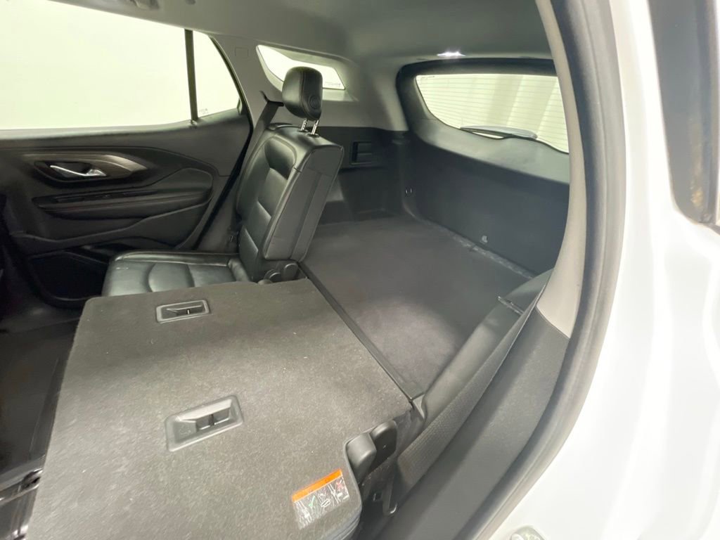 Used 2020 GMC Terrain SLT w/ Elevation Edition FWD image 11