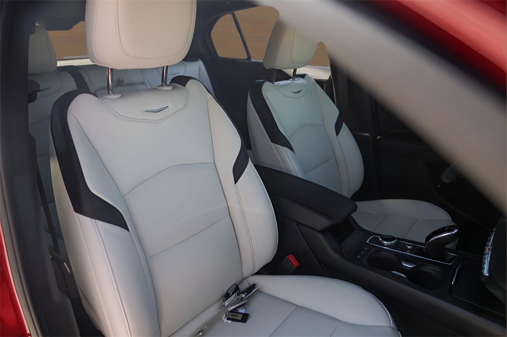 Certified 2023 Cadillac XT4 Sport image 31