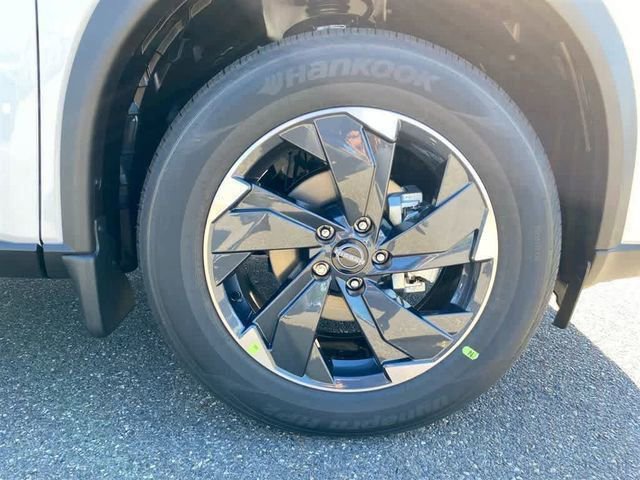 New 2026 Nissan Rogue SV image 28