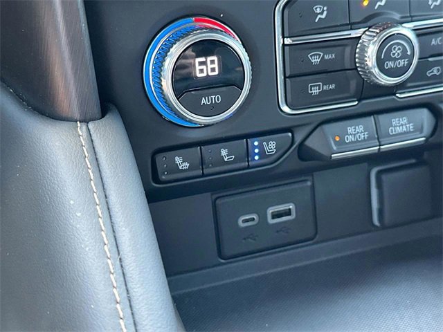 Used 2023 GMC Yukon AT4 w/ AT4 Premium Plus Package image 26
