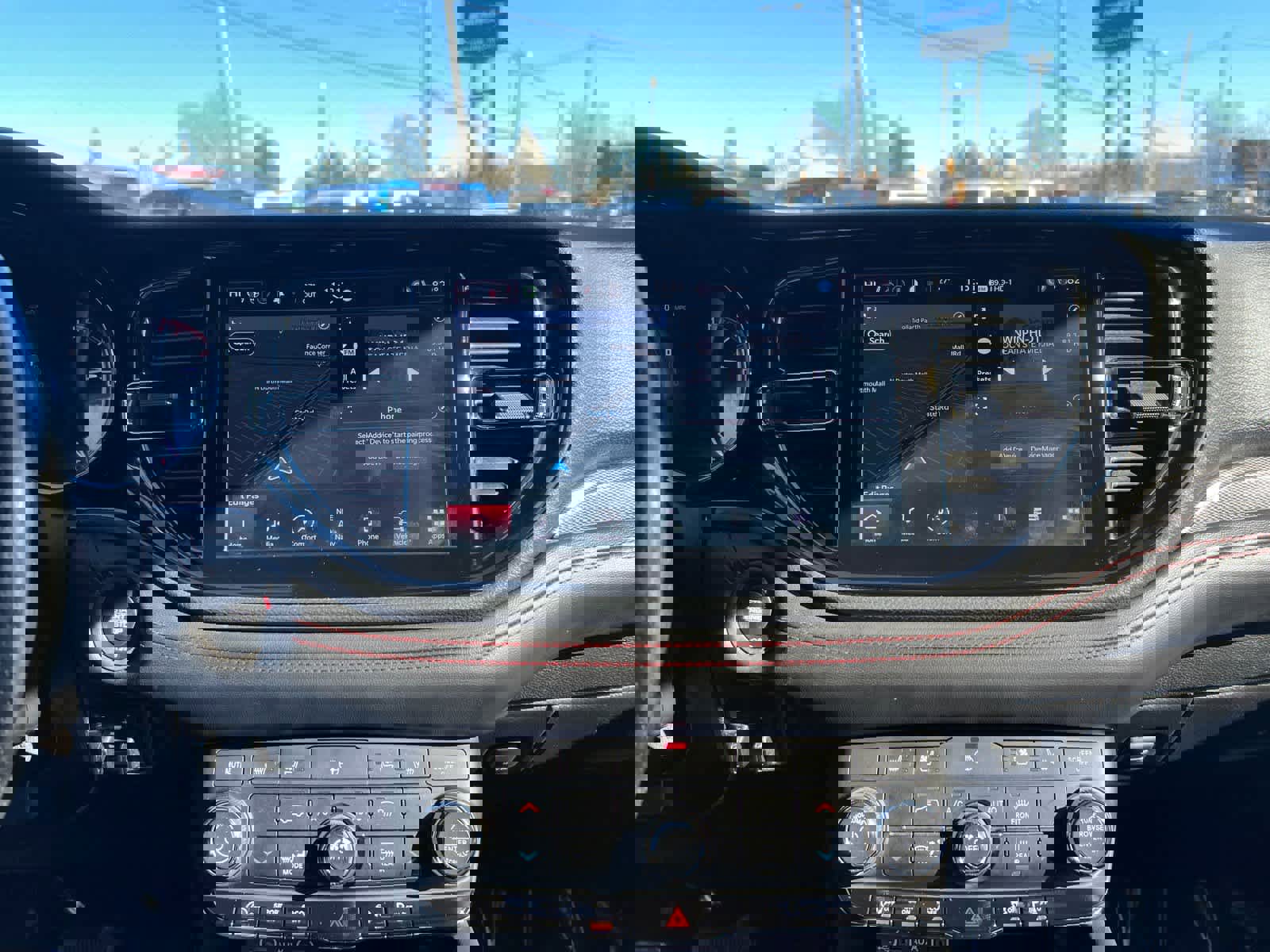 Used 2024 Dodge Durango GT image 24