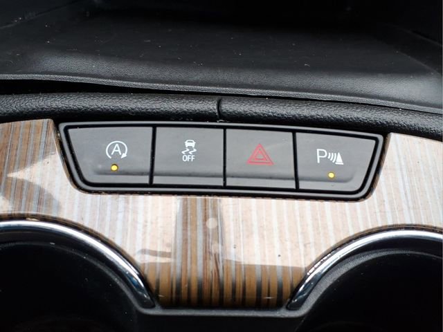 Used 2023 GMC Acadia SLE w/ Driver Convenience Package image 23