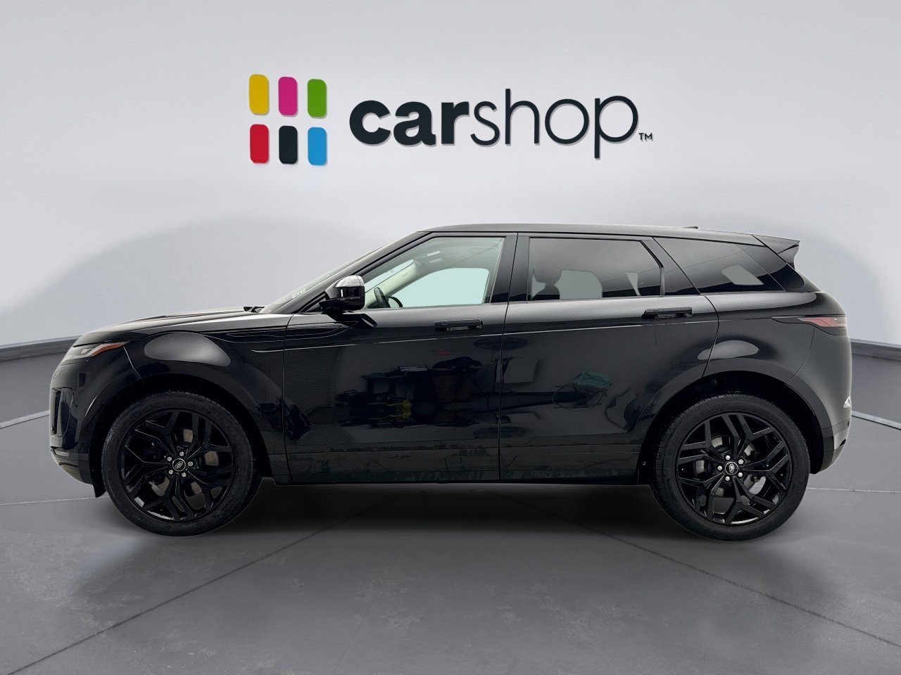 Used 2023 Land Rover Range Rover Evoque SE image 2