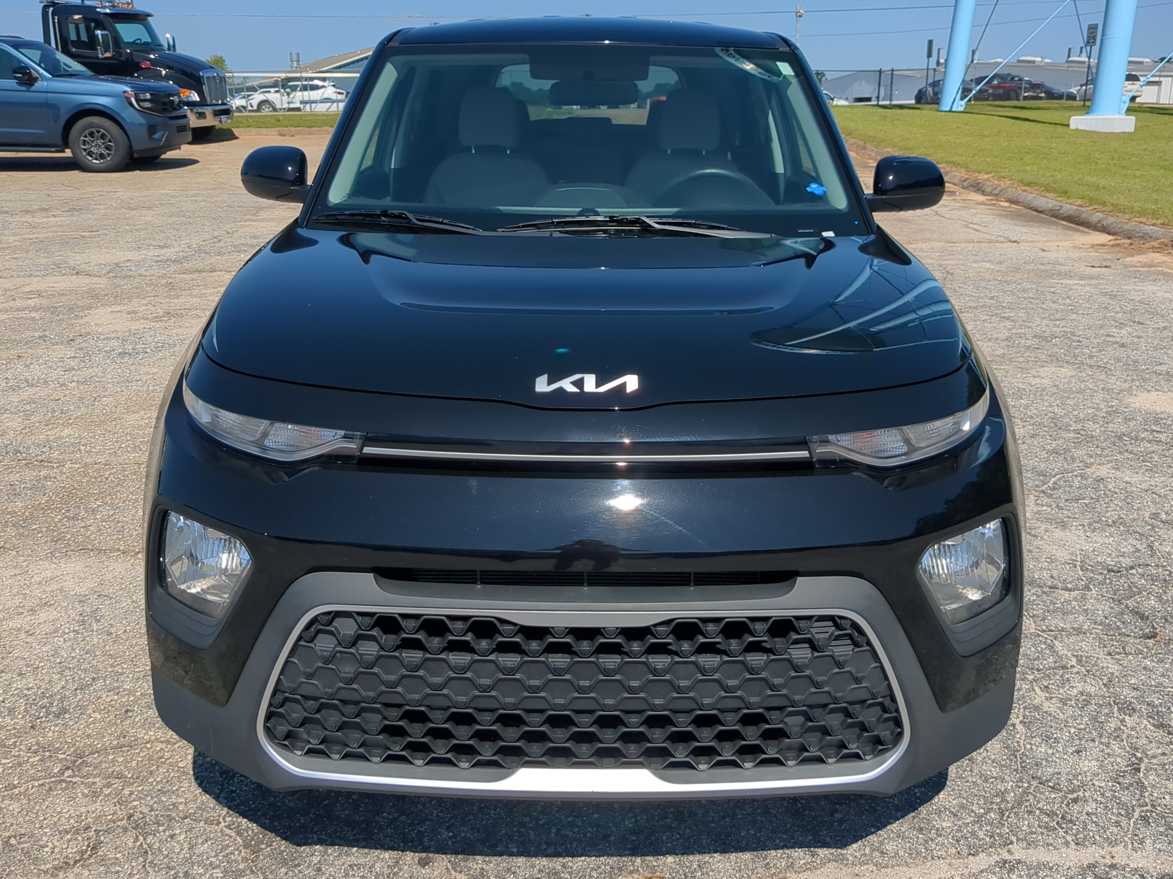 Used 2022 Kia Soul LX FWD image 7