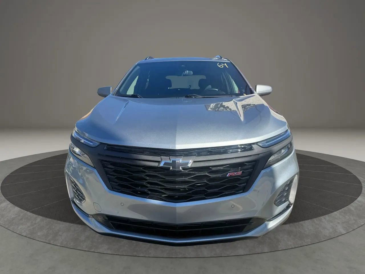 Used 2023 Chevrolet Equinox RS image 2