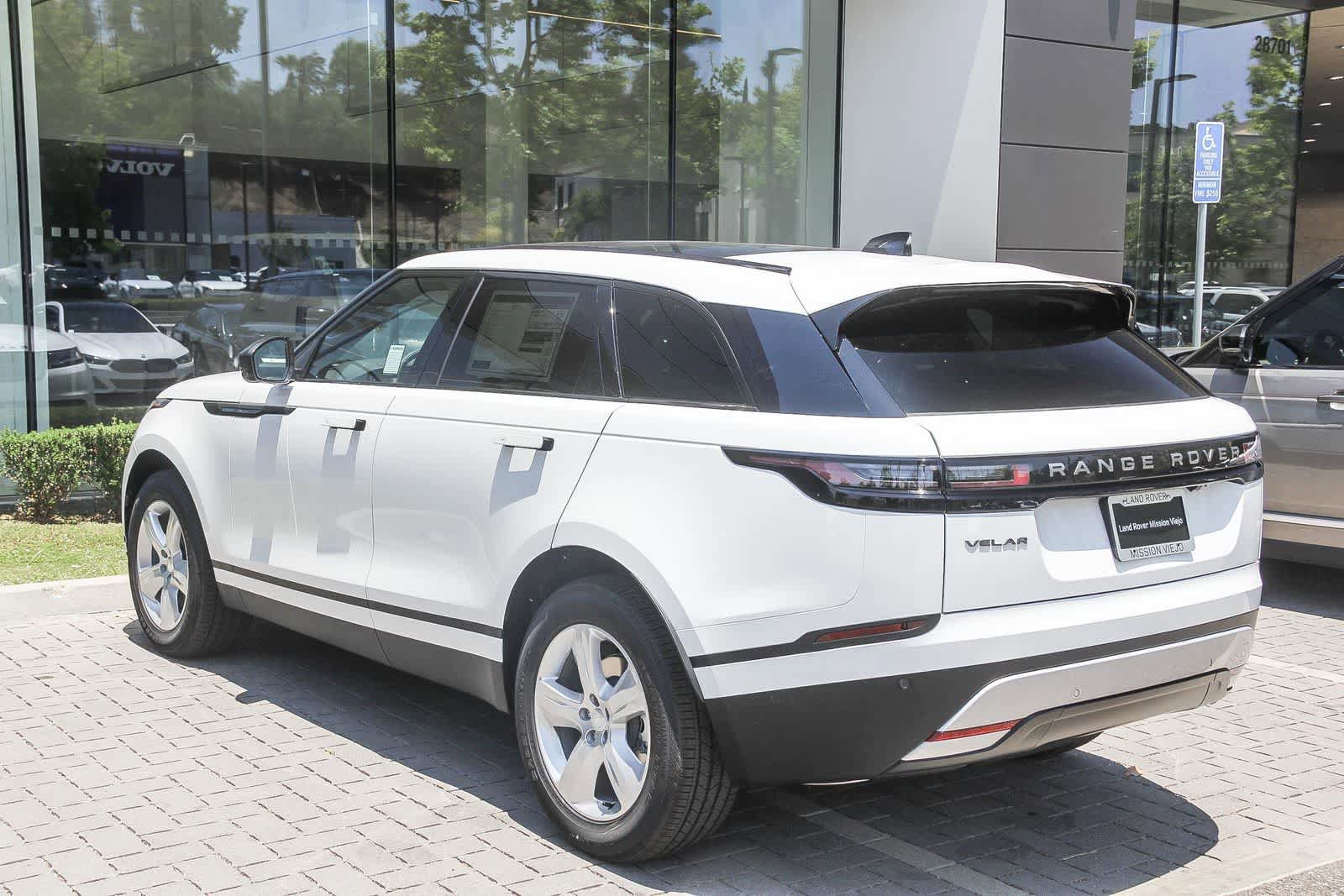 Used 2026 Land Rover Range Rover Velar S AWD/4WD image 4
