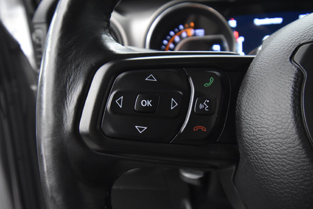 Used 2020 Jeep Wrangler Sport AWD/4WD image 30