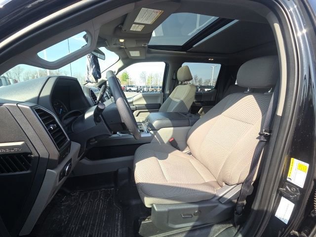 Used 2022 Ford F350 XLT w/ XLT Premium Package image 22