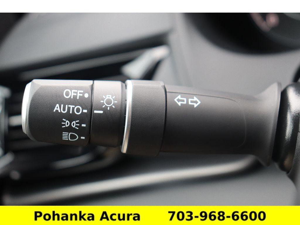 Certified 2025 Acura RDX SH-AWD image 11