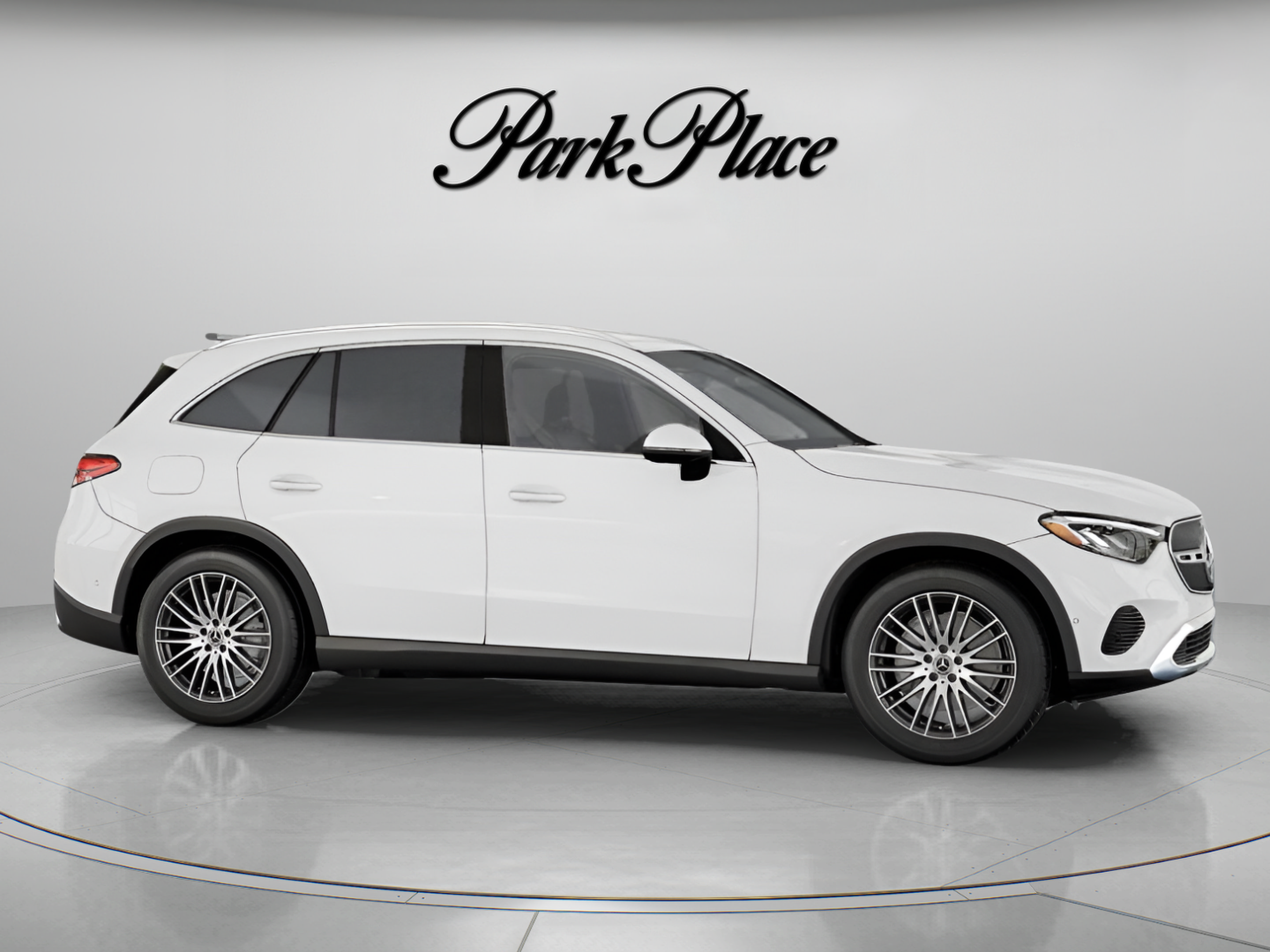 Used 2026 Mercedes-Benz GLC 300 image 30