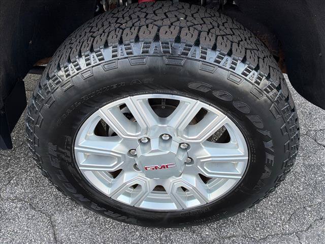 Used 2024 GMC Sierra 2500 SLE w/ SLE Value Package; AWD/4WD image 35