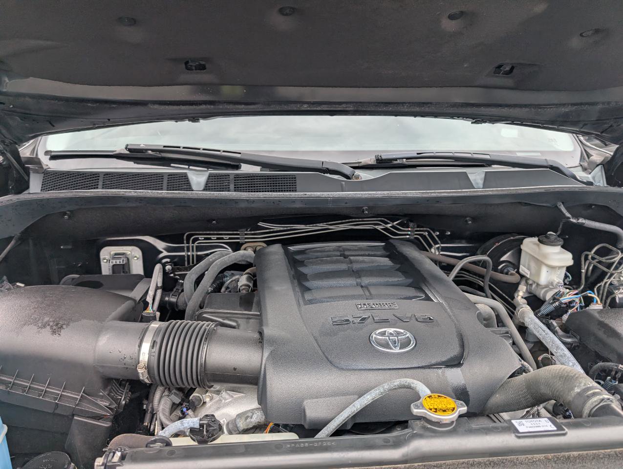 Used 2016 Toyota Tundra SR5 w/ SR5 Upgrade Package image 24