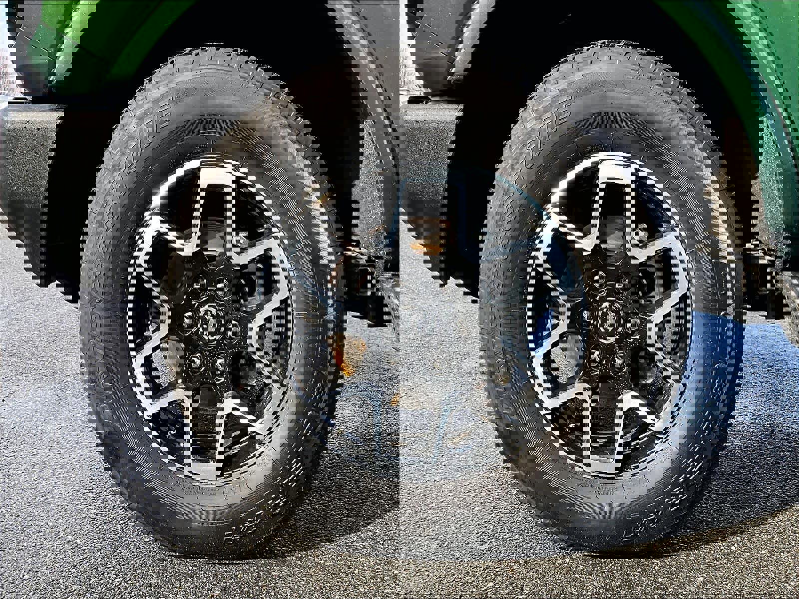 Used 2025 Ford Bronco Outer Banks image 7