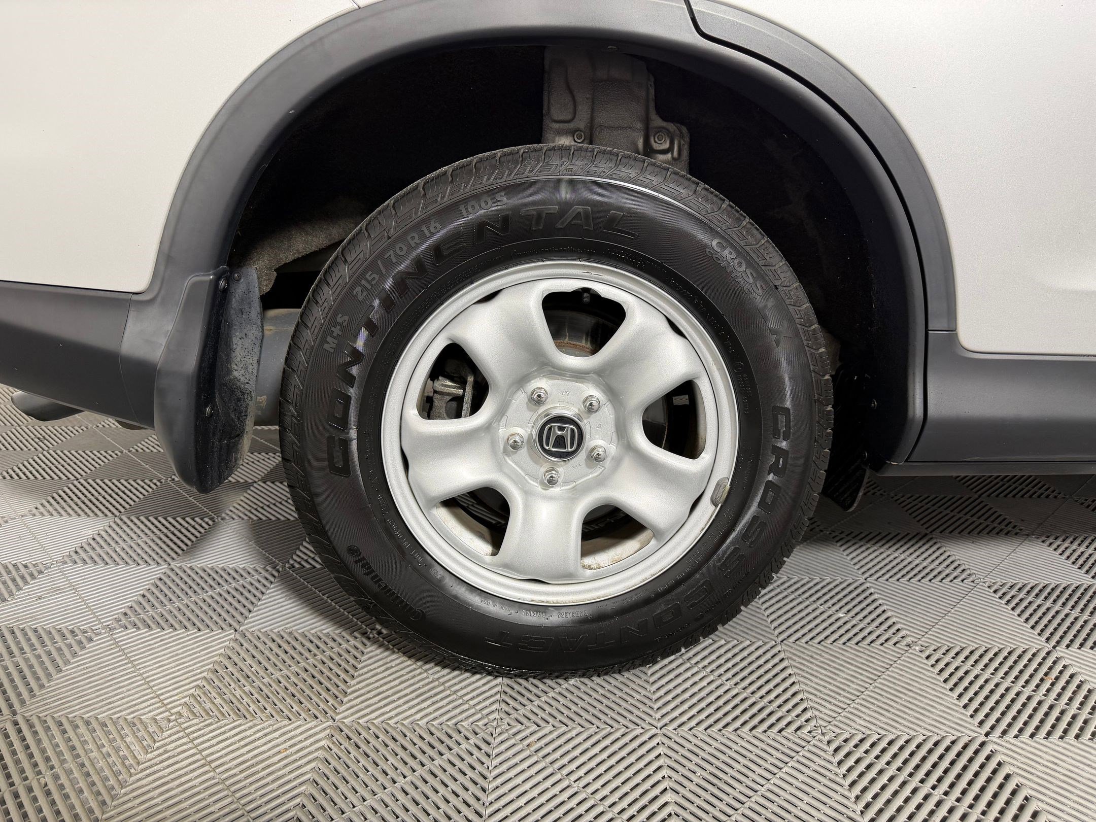Used 2016 Honda CR-V LX image 18