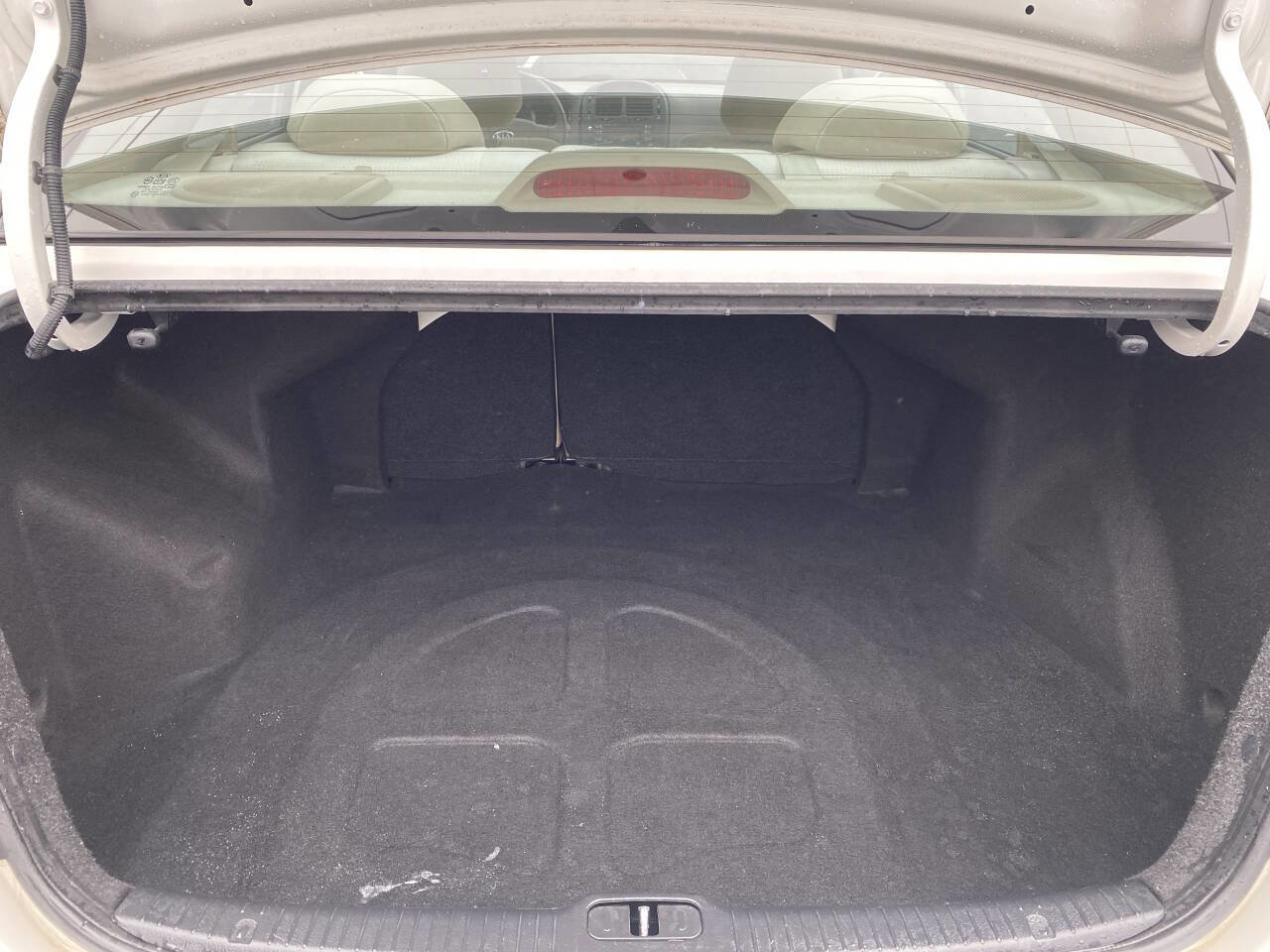 Used 2008 Kia Spectra EX image 24