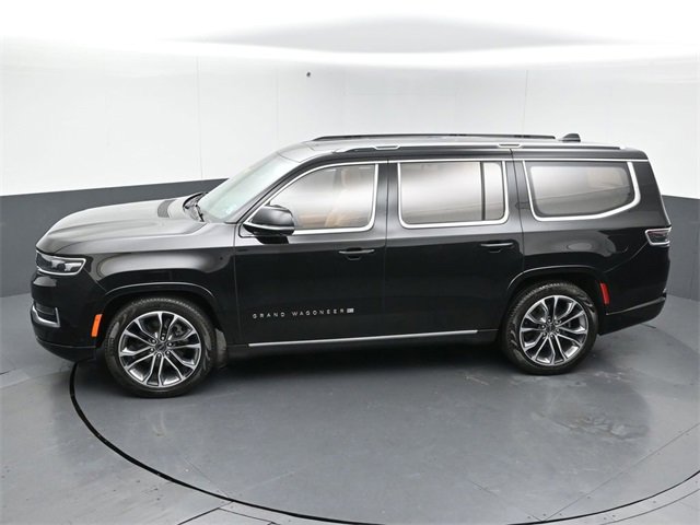 Used 2023 Jeep Grand Wagoneer Series III image 47