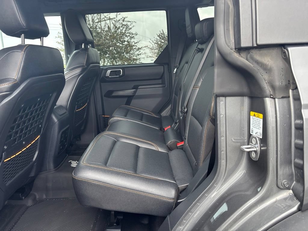 Used 2024 Ford Bronco Badlands AWD/4WD image 29