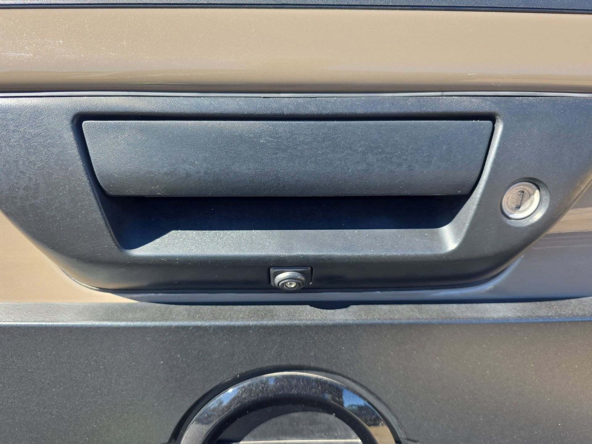 Used 2021 Nissan Titan PRO-4X w/ Pro-4x Utility Package image 13