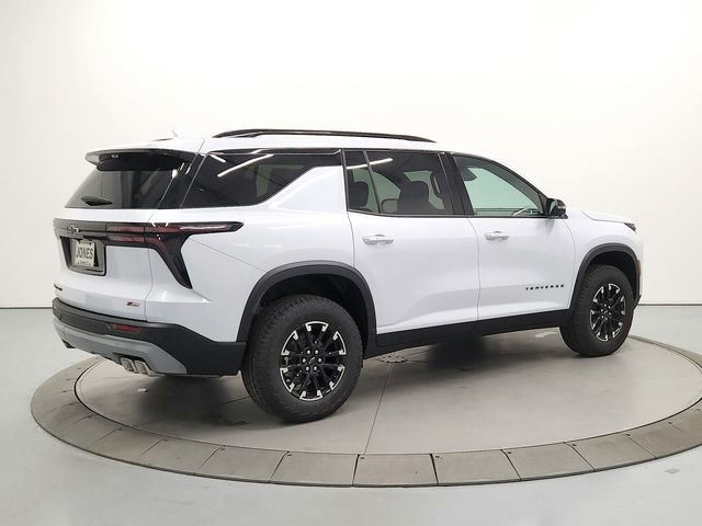 New 2026 Chevrolet Traverse Z71 w/ Driver Confidence Package AWD/4WD image 7