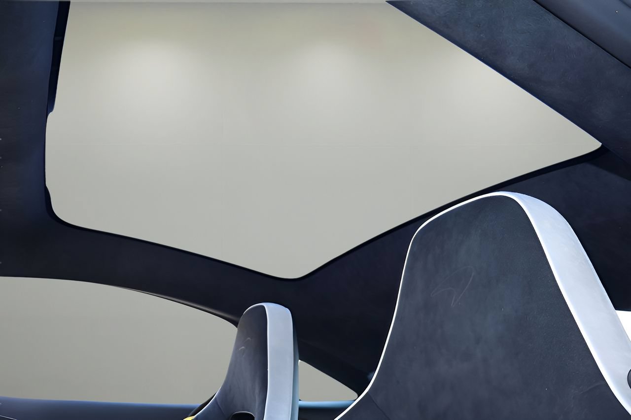 New 2026 McLaren GTS RWD image 12