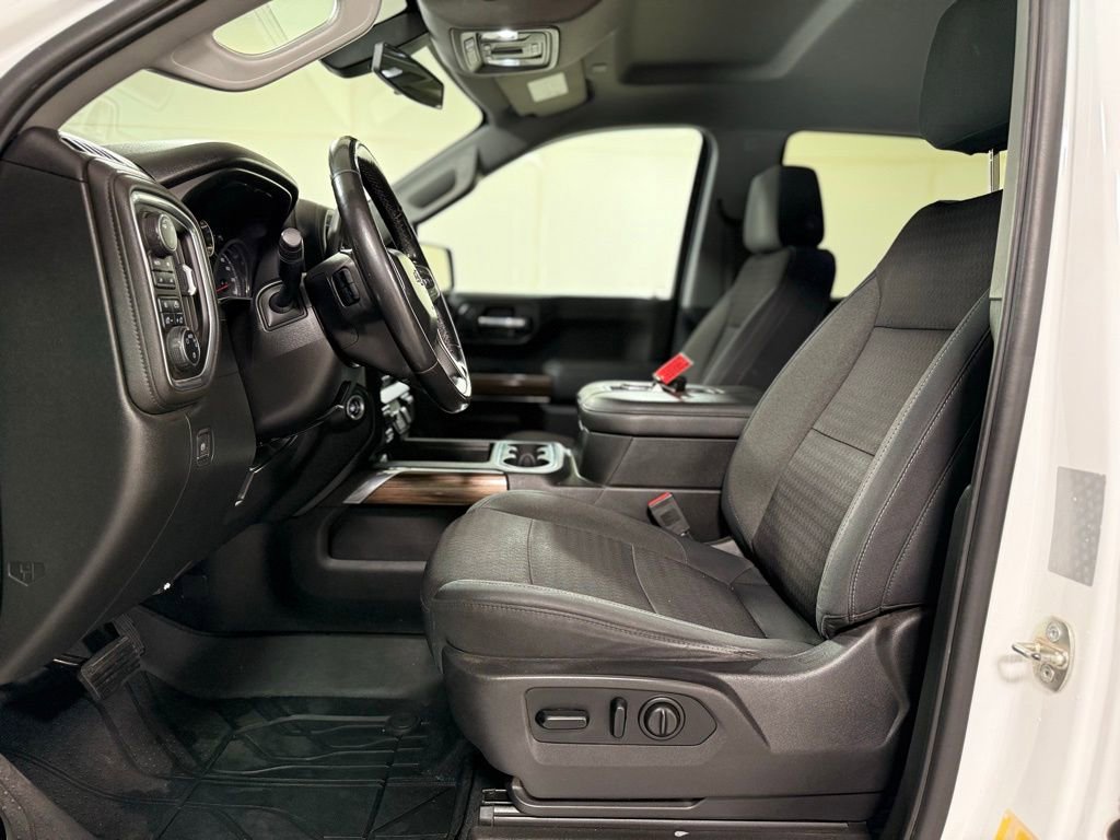 Used 2019 Chevrolet Silverado 1500 LT Trail Boss AWD/4WD image 12