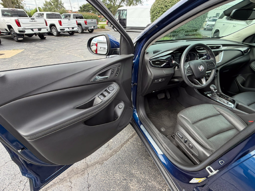 Certified 2023 Buick Encore GX Essence w/ Experience Buick Package FWD image 22