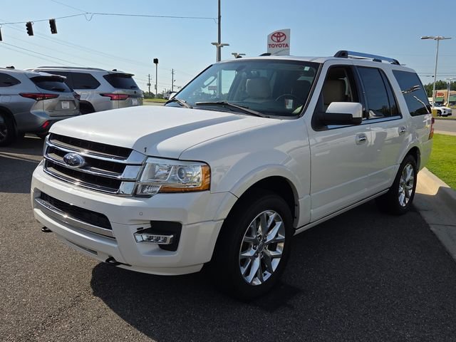 Used 2017 Ford Expedition Limited w/ Equipment Group 301A AWD/4WD image 3