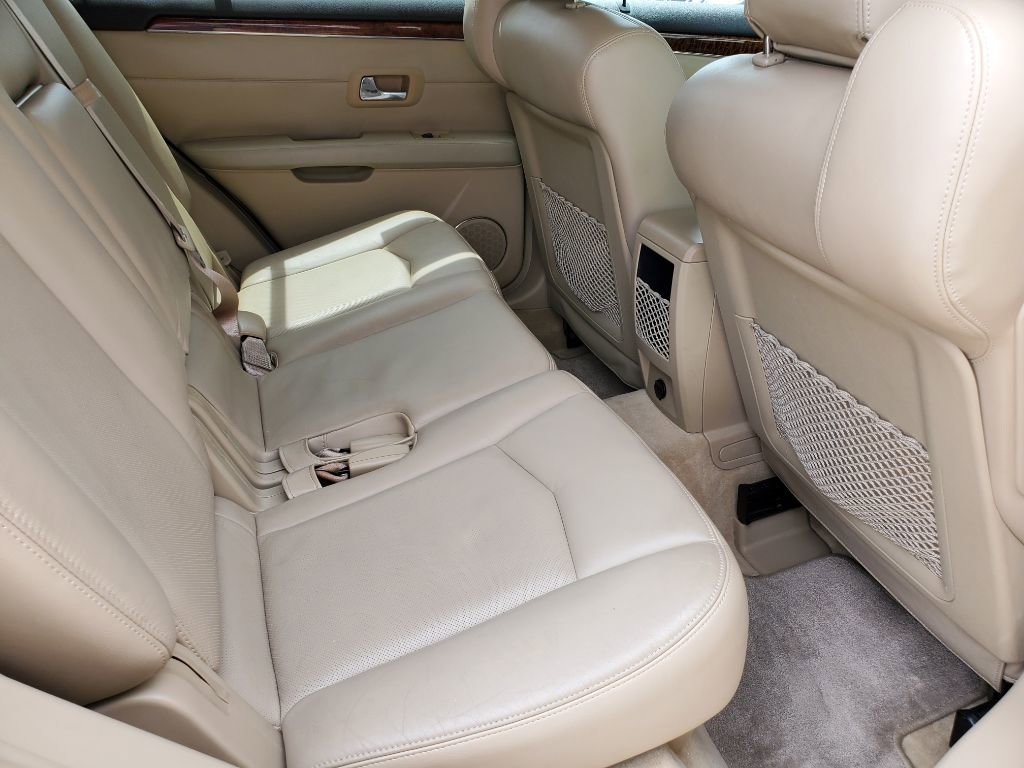 Used 2009 Cadillac SRX 2WD w/ Third Row Seating Package image 35