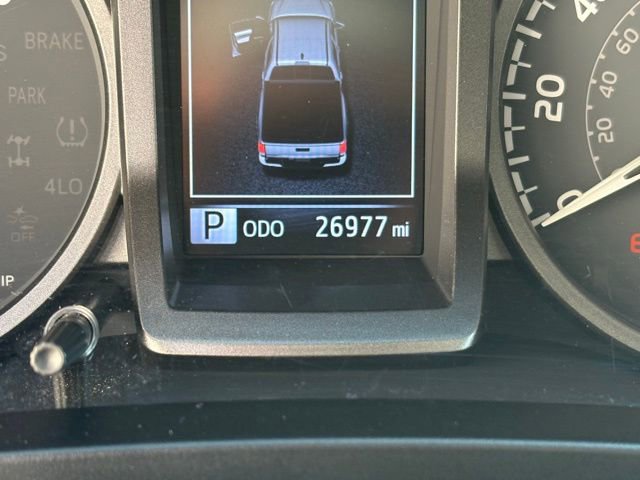 Used 2023 Toyota Tacoma TRD Off-Road w/ Technology Package image 4