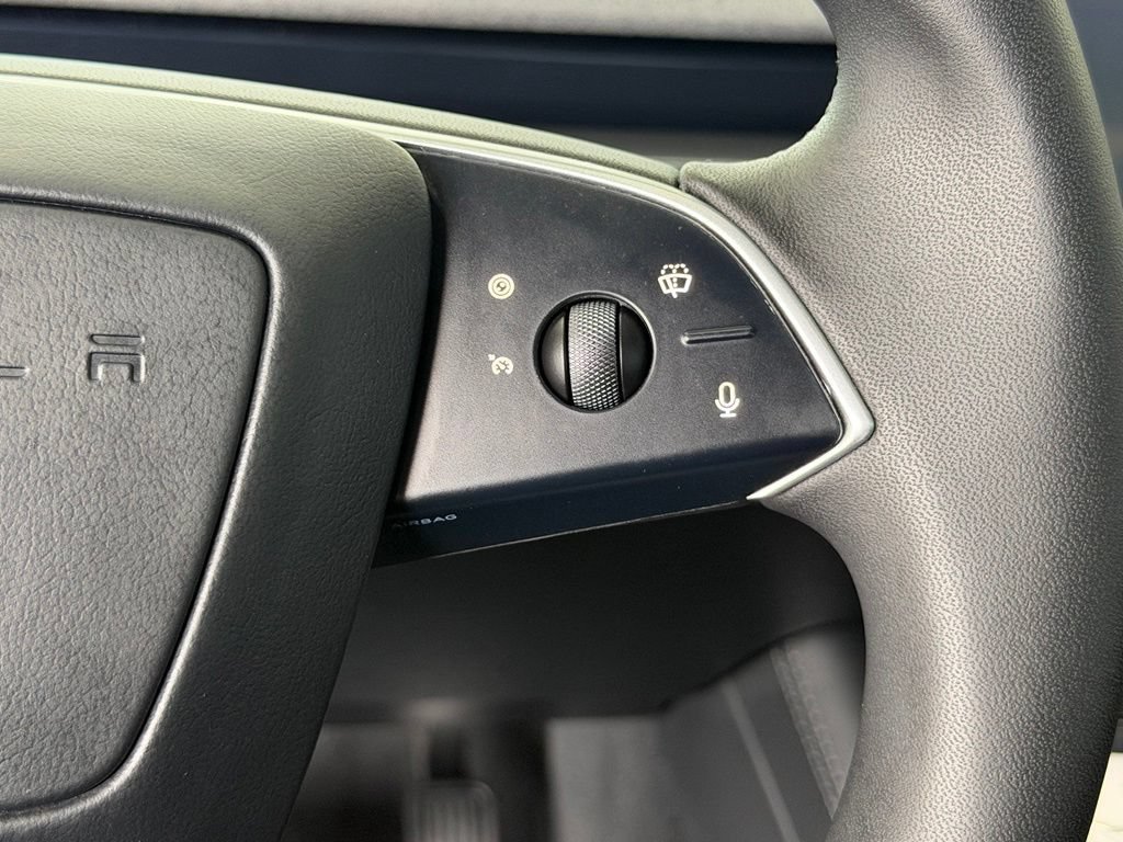 Used 2024 Tesla Model 3 Standard Range RWD image 27