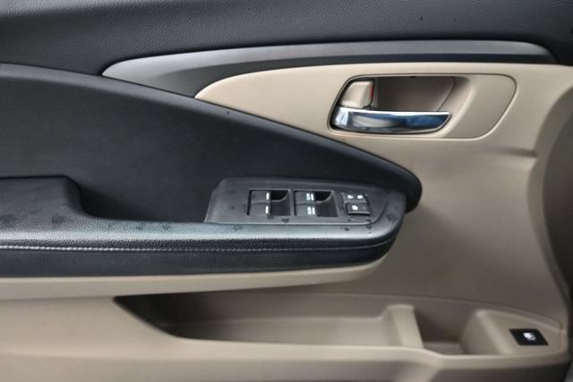 Used 2016 Honda Pilot EX image 27