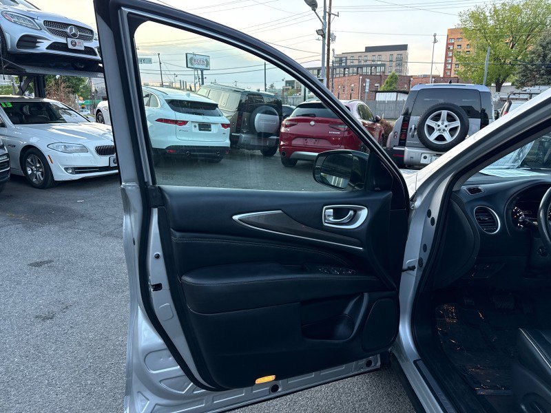 Used 2020 INFINITI QX60 Pure FWD image 12