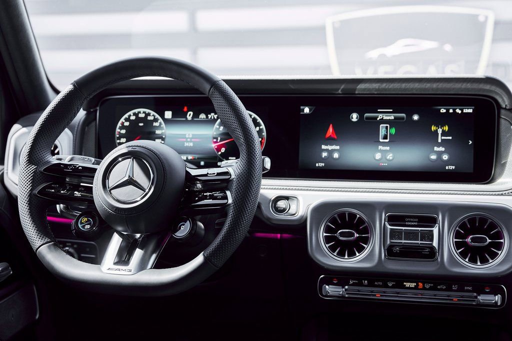 Used 2025 Mercedes-Benz G 63 AMG 4MATIC image 55