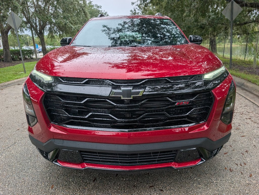 New 2027 Chevrolet Equinox RS FWD image 2