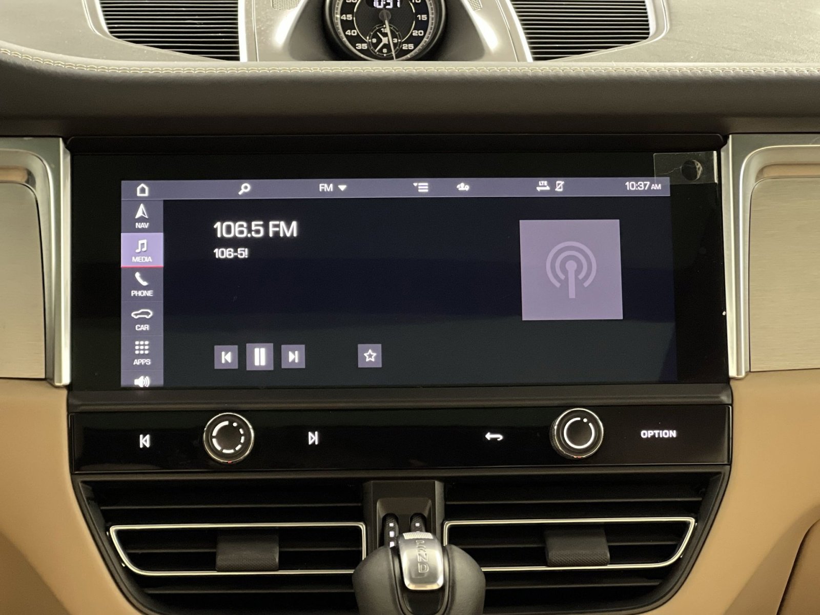 Used 2022 Porsche Macan S image 18