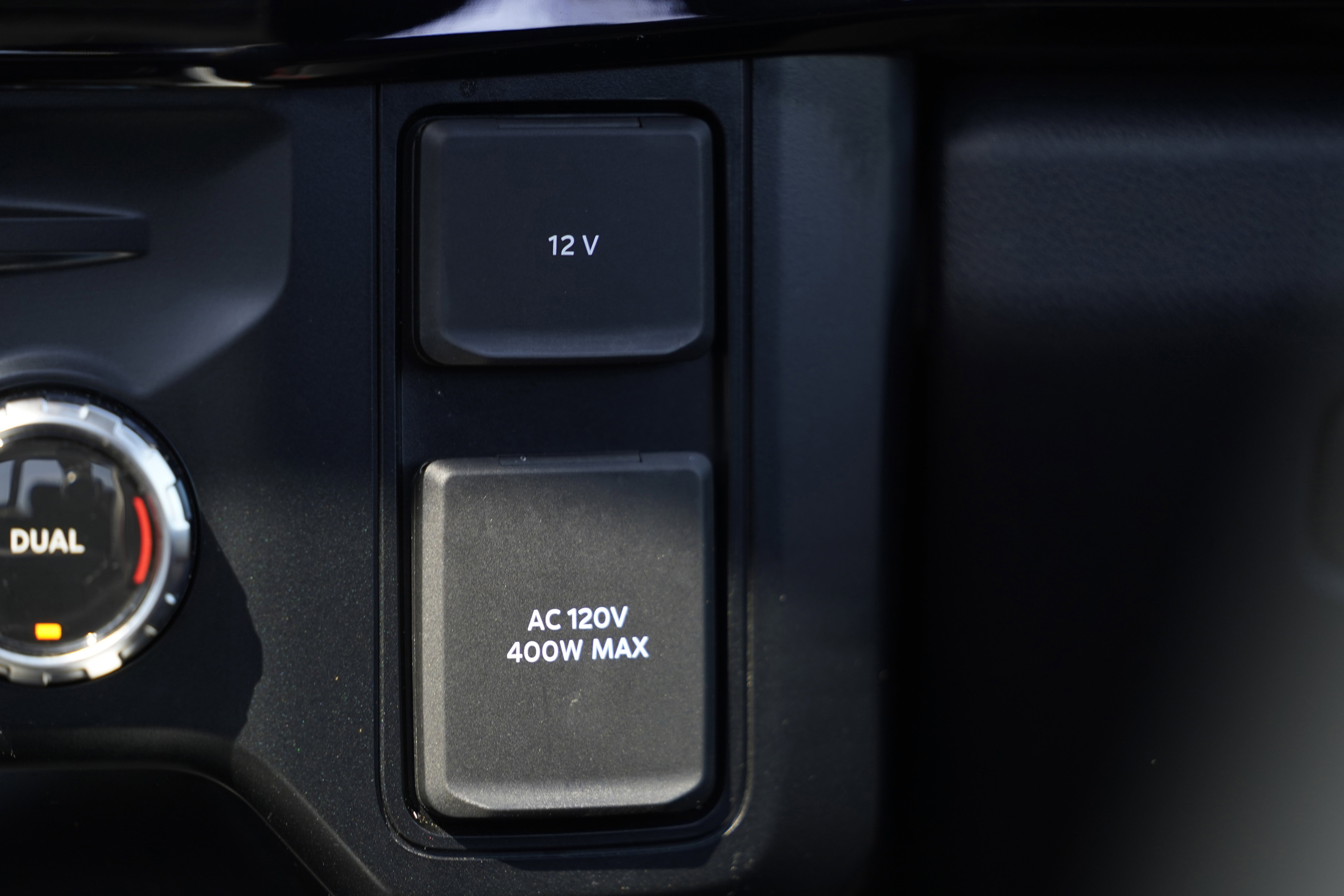 Used 2023 Ford F250 Lariat w/ Lariat Ultimate Package image 37