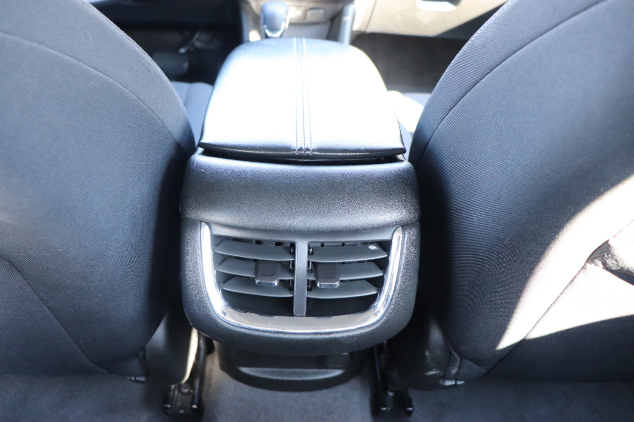 Used 2024 Chevrolet Malibu LT image 20