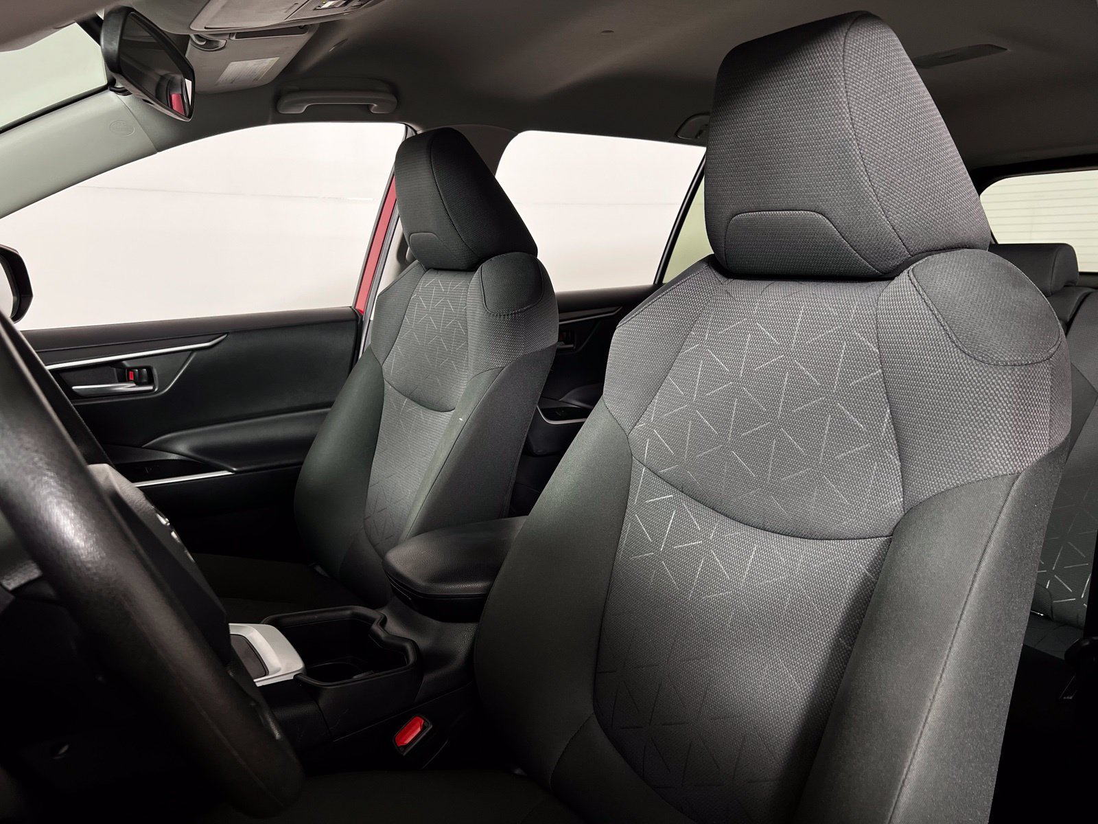 Certified 2025 Toyota RAV4 XLE AWD/4WD image 13