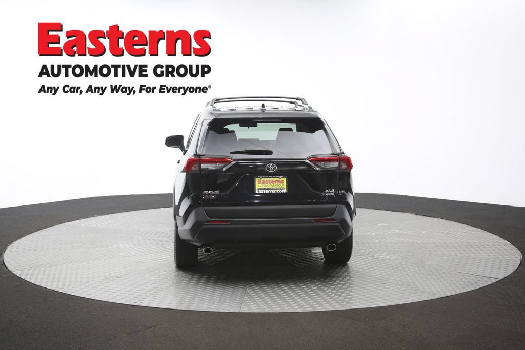 Used 2020 Toyota RAV4 XLE Premium AWD/4WD image 41
