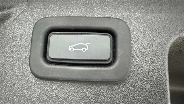 Used 2021 Land Rover Discovery Sport S image 37