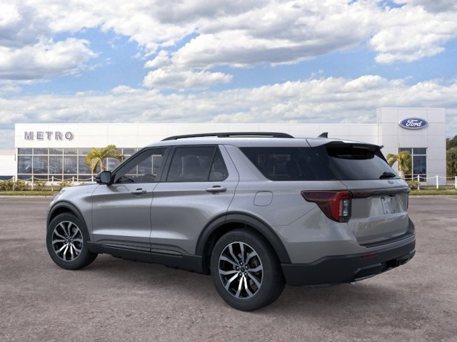 New 2026 Ford Explorer ST-Line w/ Premium Package RWD image 4