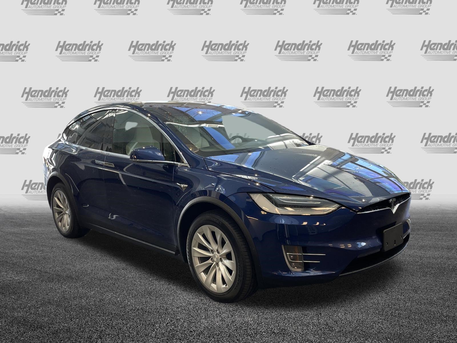 Used 2019 Tesla Model X Long Range AWD/4WD image 2