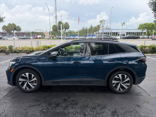 Used 2023 Volkswagen ID.4 2WD image 3